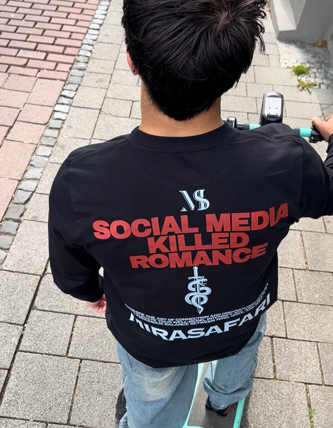 HOLY GRAIL T'shirt x ROMANCE - longsleeve - MIRASAFARI