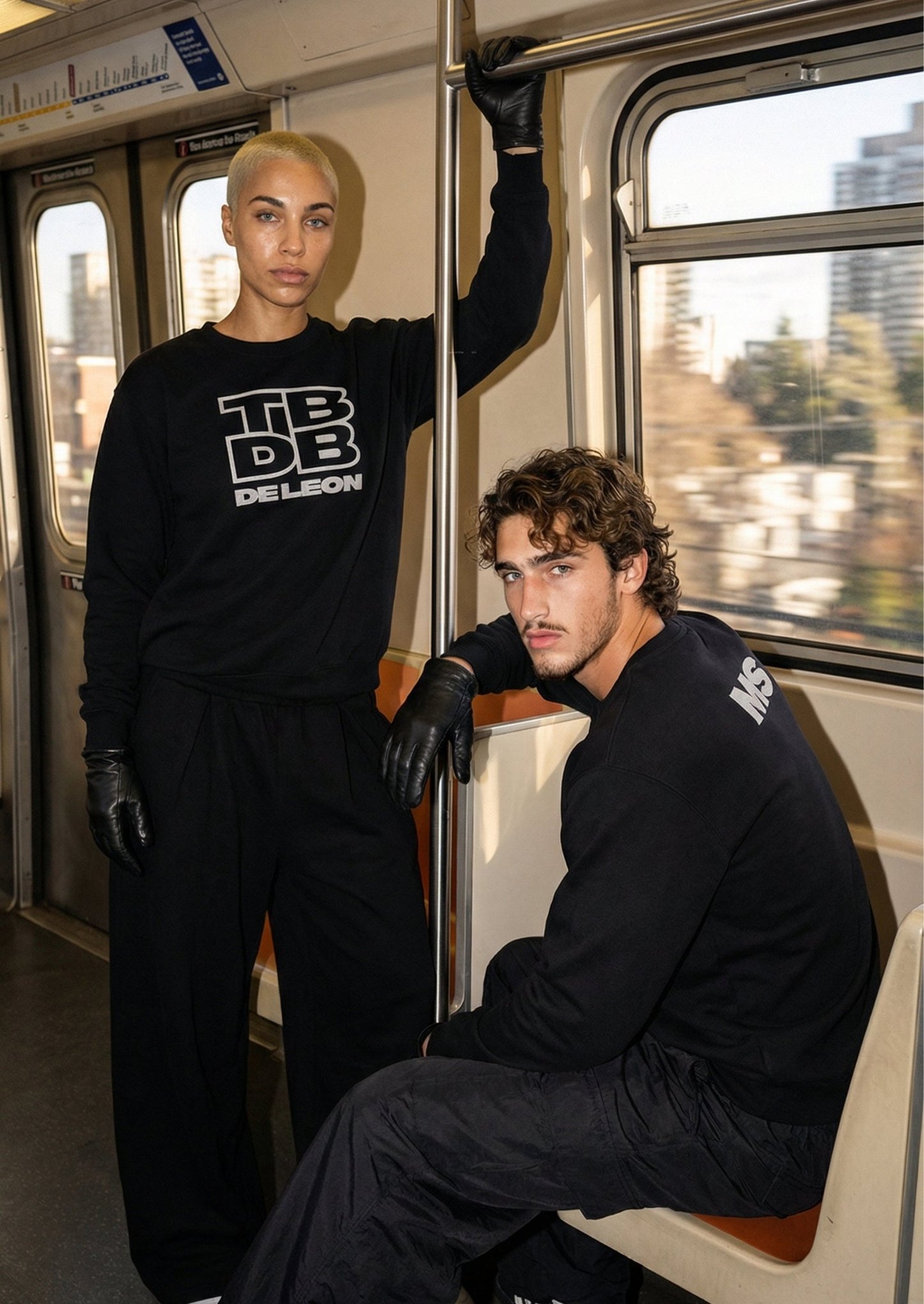 DE LEON Comfy Sweatshirt - MIRASAFARI